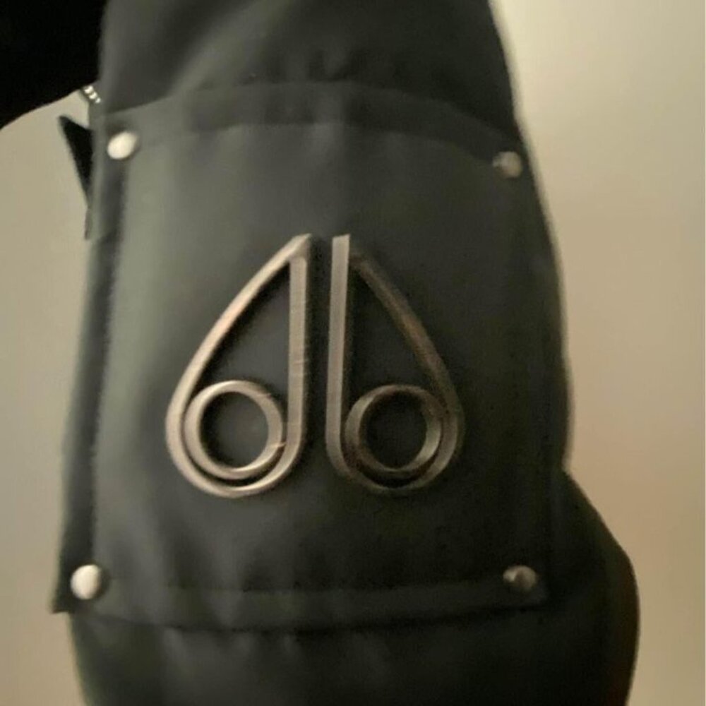 black moose knuckle